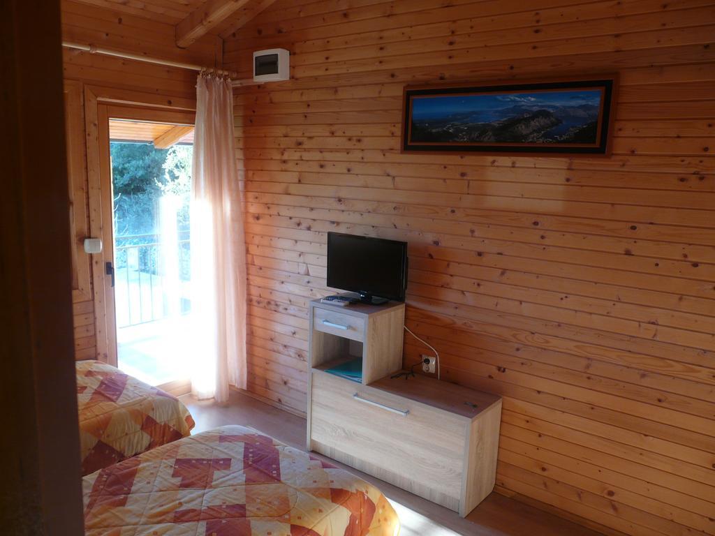 Guest House Jadran Pol Petrovac Exterior foto