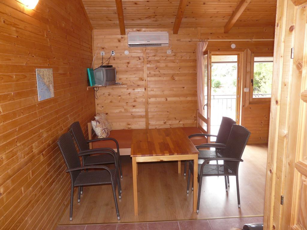 Guest House Jadran Pol Petrovac Exterior foto